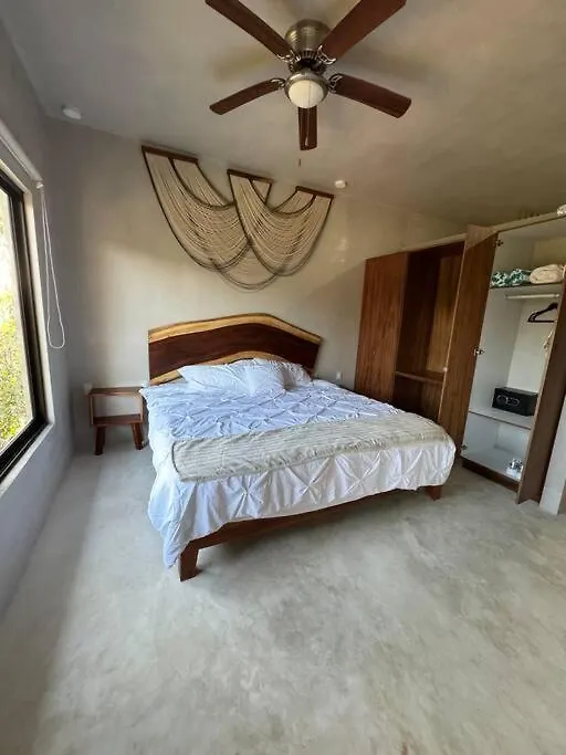 Jungle Penthouse W Private Rooftop, Ac And Wifi Tulum Pueblo Appartement